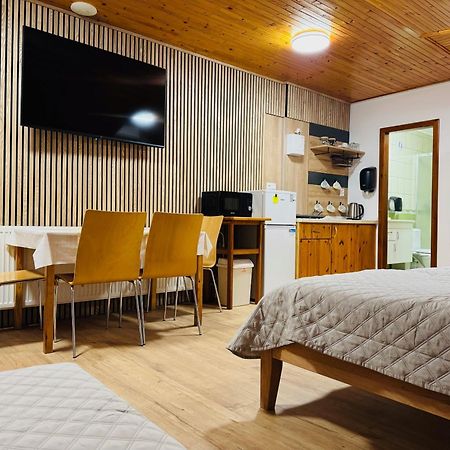 Apartmany Vinné 외부 사진