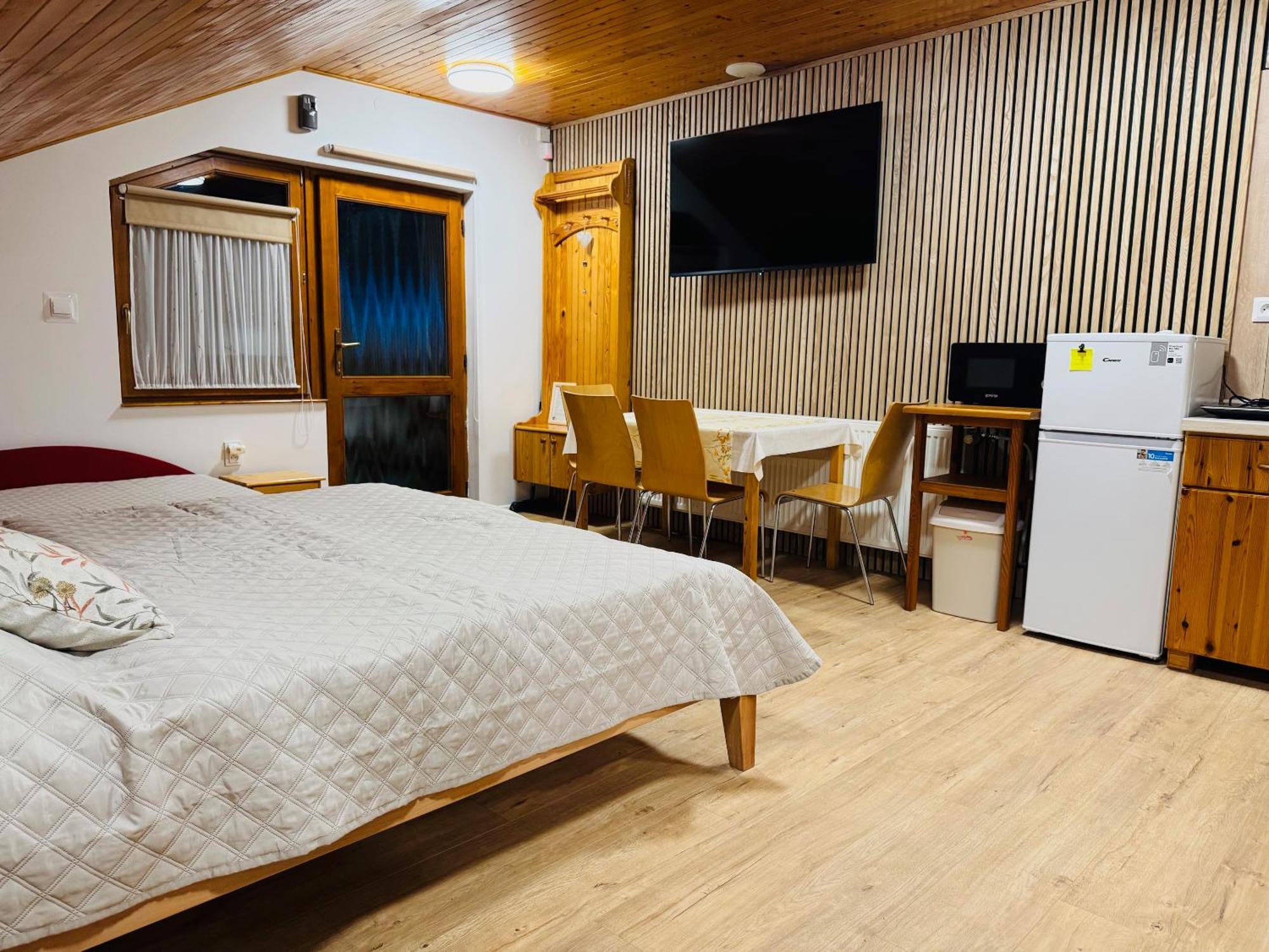 Apartmany Vinné 외부 사진