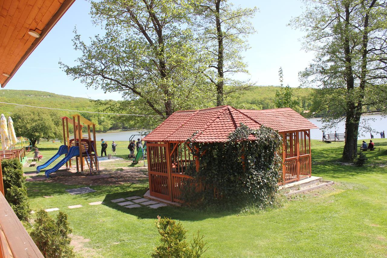 Apartmany Vinné 외부 사진
